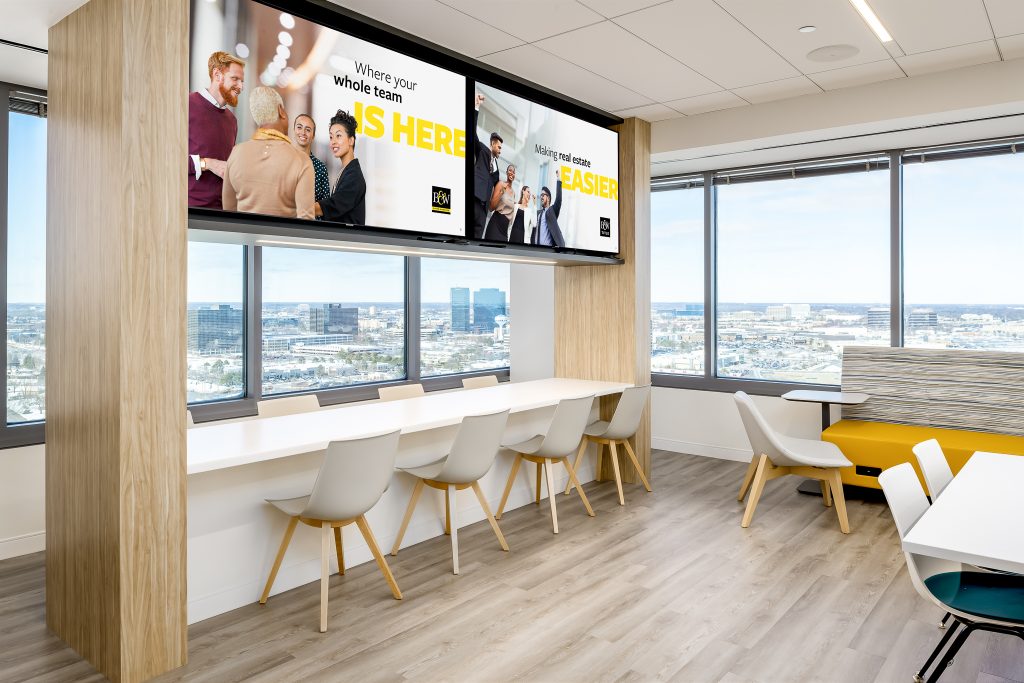 Interior Office Cafeteria, Baird & Warner Schaumburg, Design by CVG Architects, Construction by Bear Construction, Office Furniture by Henricksen