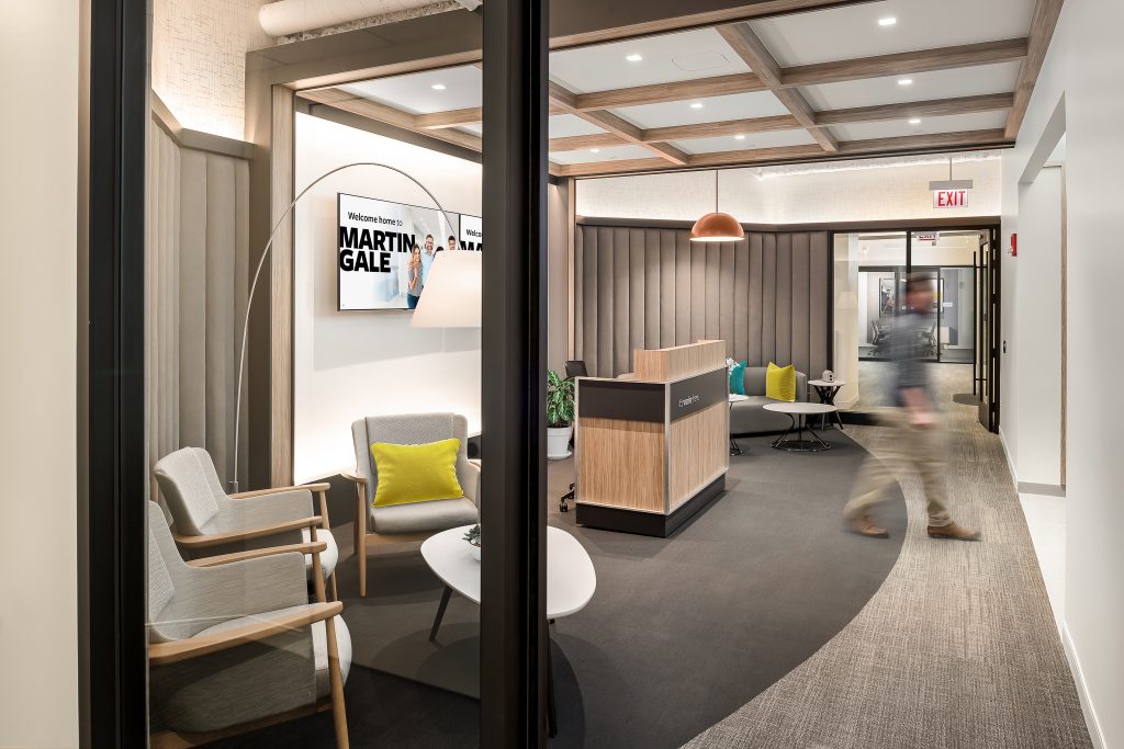 Interior Office Lobby, Baird & Warner Schaumburg, Design by CVG Architects, Construction by Bear Construction, Office Furniture by Henricksen