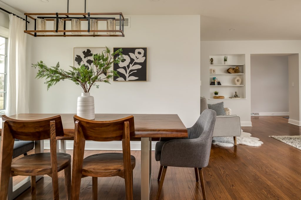 Mid century modern dining room set with large centerpiece