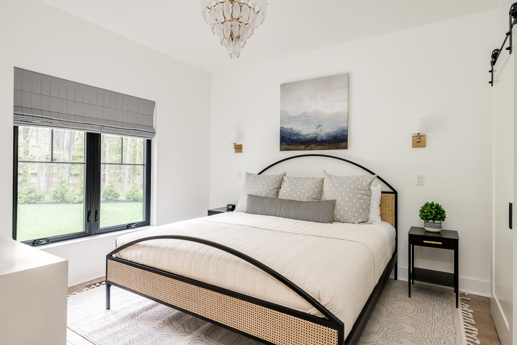 Calm and neutral bedroom
