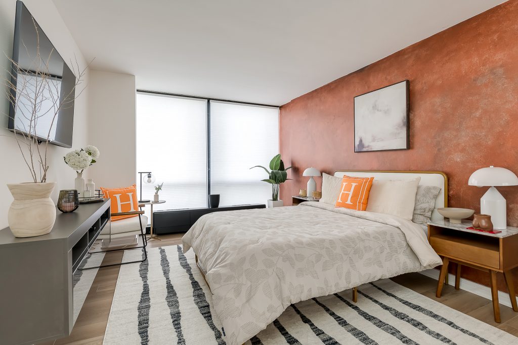 Luxury bedroom rental